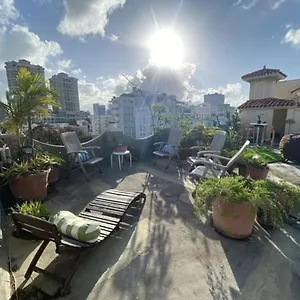 Apartment Fresh Tropical Colonial Style Walk-up- Rooftop Terrace- View, San Juan